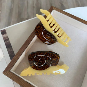 Snail Hair Claws