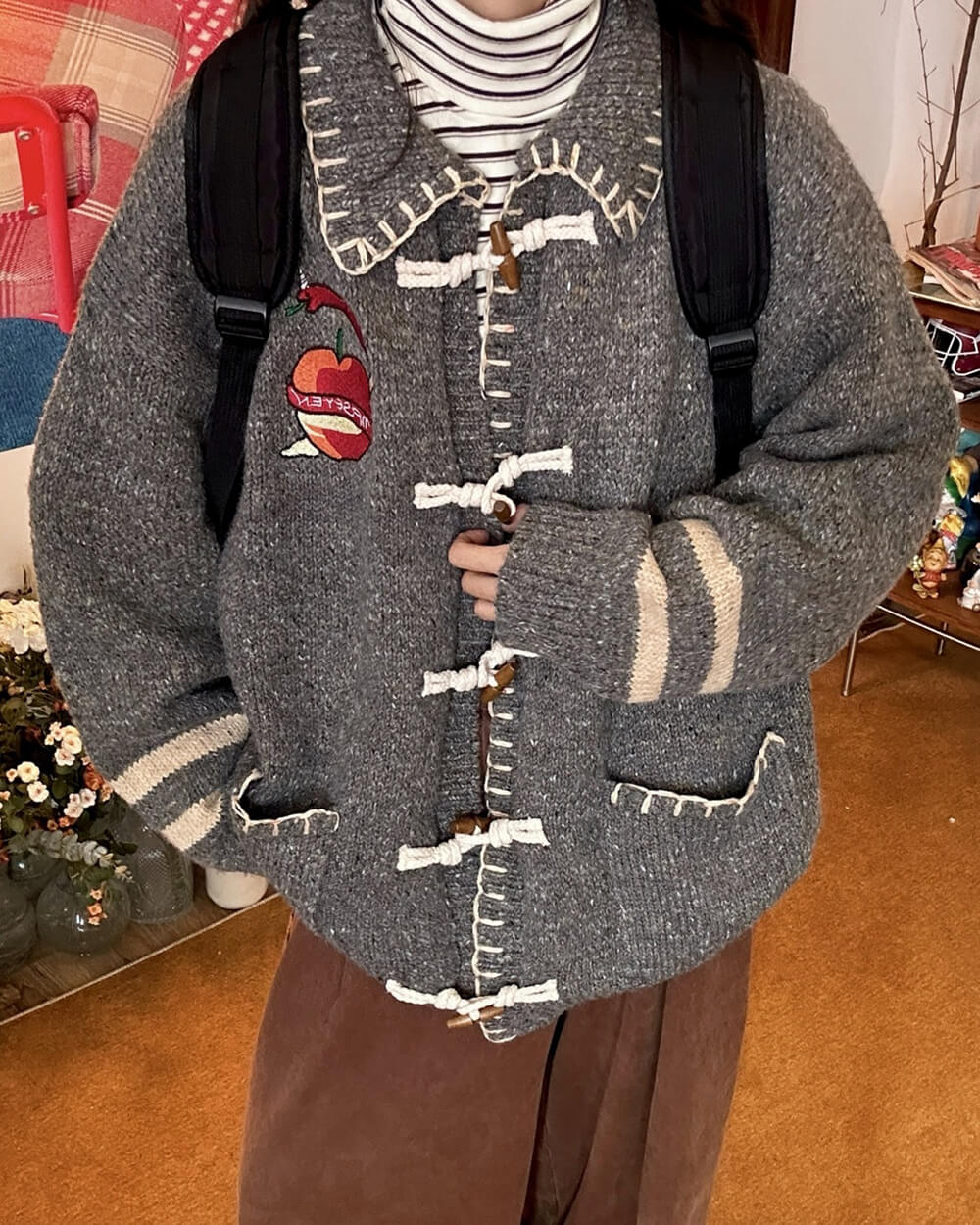 Apple Embroidery Grey Cardigan